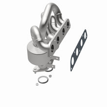 Load image into Gallery viewer, MagnaFlow Exhaust Products 452066 California CARB Manifold Catalytic Converter for Select Toyota MR2 Spyder