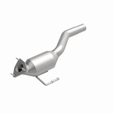 Load image into Gallery viewer, MagnaFlow Exhaust Products 24185 HM Grade Direct-Fit Catalytic Converter for Select Volkswagen Touareg