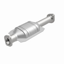 Load image into Gallery viewer, MagnaFlow Exhaust Products 23877 HM Grade Direct-Fit Catalytic Converter for Select Hyundai Sonata