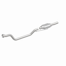 Load image into Gallery viewer, MagnaFlow Exhaust Products 93301 Standard Grade Direct-Fit Catalytic Converter for Select Ford E-150 Econoline, Ford E-150 Econoline Club Wagon, Ford E-250 Econoline, Ford E-250 Econoline Club Wagon, Ford E-350 Econoline, Ford E-350 Econoline Club Wagon,
