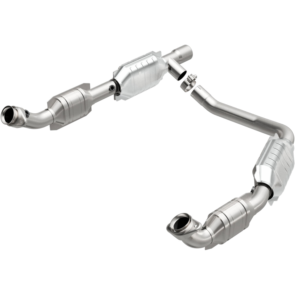 MagnaFlow Exhaust Products 49439 OEM Grade Direct-Fit Catalytic Converter for Select Ford E-150, Ford E-150 Club Wagon, Ford E-250, Ford E-350 Club Wagon, Ford E-350 Super Duty, Ford E-450 Super Duty