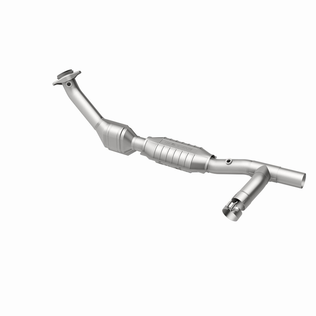 MagnaFlow Exhaust Products 51792 OEM Grade Direct-Fit Catalytic Converter for Select Ford Expedition, Ford F-150, Lincoln Navigator