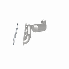 Load image into Gallery viewer, MagnaFlow Exhaust Products 5551237 California CARB Manifold Catalytic Converter for Select BMW X5