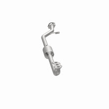 Load image into Gallery viewer, MagnaFlow Exhaust Products 5481333 California CARB Manifold Catalytic Converter for Select Subaru B9 Tribeca, Subaru Outback, Subaru Tribeca