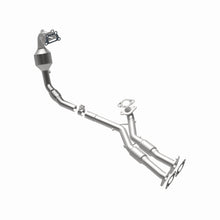Load image into Gallery viewer, MagnaFlow Exhaust Products 52647 OEM Grade Manifold Catalytic Converter for Select Cadillac SRX