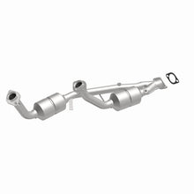 Load image into Gallery viewer, MagnaFlow Exhaust Products 23382 HM Grade Direct-Fit Catalytic Converter for Select Ford Windstar
