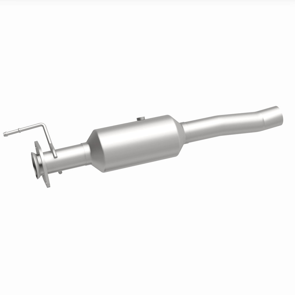 MagnaFlow Exhaust Products 280439 OEM Grade Direct-Fit Catalytic Converter for Select Ford F-450 Super Duty, Ford F-550 Super Duty