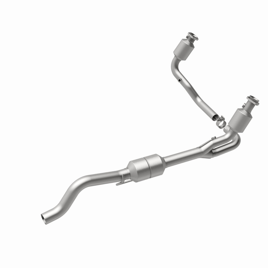 MagnaFlow Exhaust Products 51338 OEM Grade Direct-Fit Catalytic Converter for Select Dodge Durango