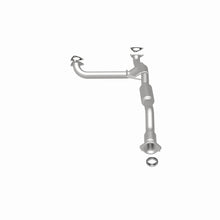 Load image into Gallery viewer, MagnaFlow Exhaust Products 52612 OEM Grade Direct-Fit Catalytic Converter for Select Chevrolet Colorado, GMC Canyon