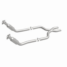 Load image into Gallery viewer, MagnaFlow Exhaust Products 5561977 California CARB Direct-Fit Catalytic Converter for Select Ford Mustang