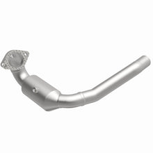 Load image into Gallery viewer, MagnaFlow Exhaust Products 21-603 OEM Grade Direct-Fit Catalytic Converter for Select Ford Edge, Ford Fusion, Lincoln Continental, Lincoln MKX, Lincoln Nautilus