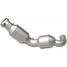 Load image into Gallery viewer, MagnaFlow Exhaust Products 280267 OEM Grade Direct-Fit Catalytic Converter for Select Ford Expedition, Ford F-150, Lincoln Navigator