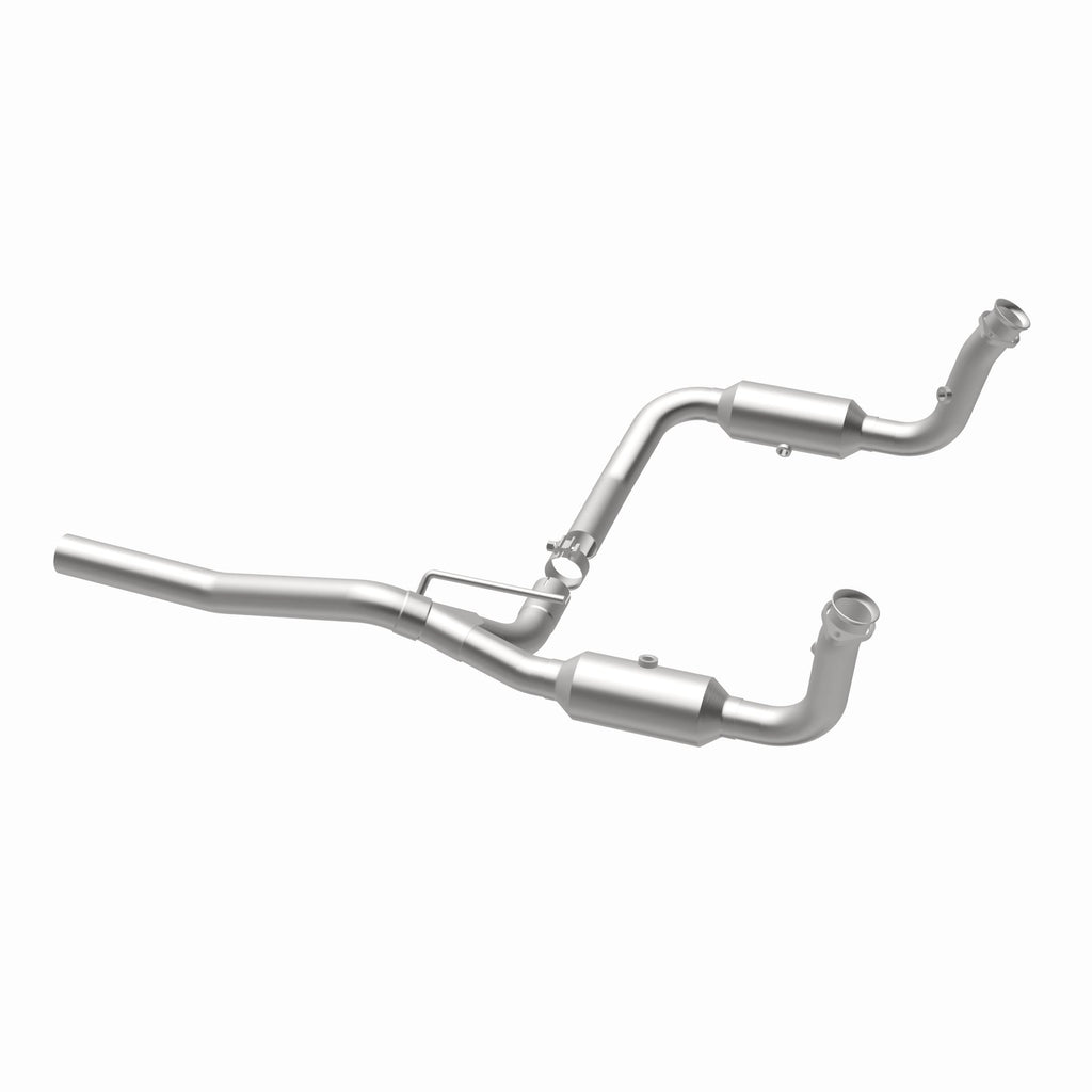 MagnaFlow Exhaust Products 5551187 California CARB Direct-Fit Catalytic Converter for Select Dodge Nitro, Jeep Liberty
