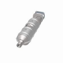 Load image into Gallery viewer, MagnaFlow Exhaust Products 339203 California CARB Direct-Fit Catalytic Converter for Select Ford E-250 Econoline, Ford E-250 Econoline Club Wagon, Ford E-350 Econoline, Ford E-350 Econoline Club Wagon, Ford F-250, Ford F-350