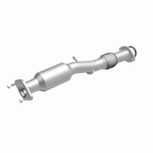 Load image into Gallery viewer, MagnaFlow Exhaust Products 280096 OEM Grade Direct-Fit Catalytic Converter for Select Toyota Highlander