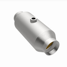 Load image into Gallery viewer, MagnaFlow Exhaust Products 4651356 California CARB Universal Catalytic Converter for Select Ford Expedition, Ford F-150, Lincoln Mark LT, Lincoln Navigator