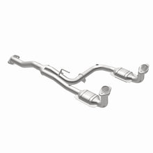 Load image into Gallery viewer, MagnaFlow Exhaust Products 49186 OEM Grade Direct-Fit Catalytic Converter for Select Jeep Liberty