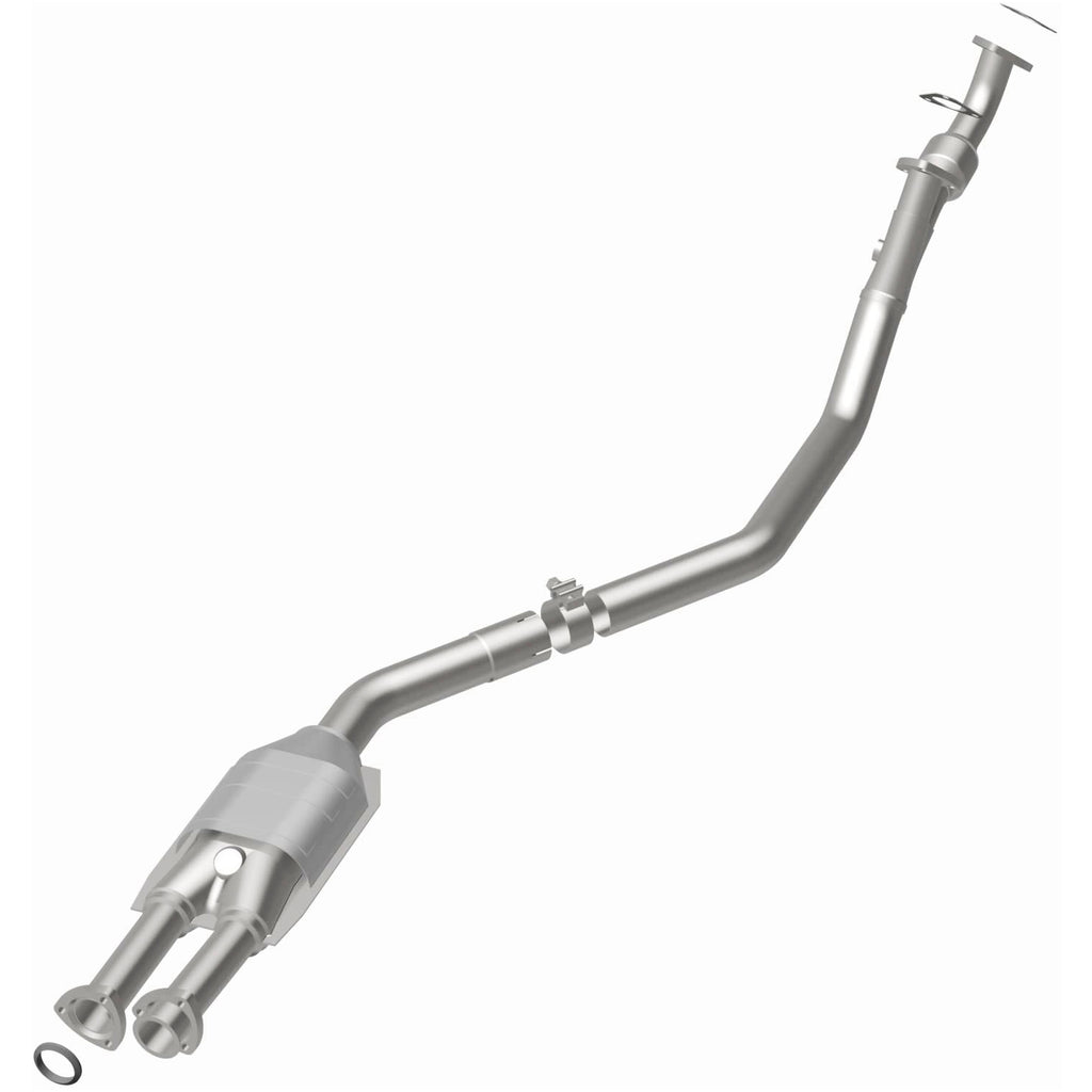 MagnaFlow Exhaust Products 23558 Standard Grade Direct-Fit Catalytic Converter for Select BMW 533i, BMW 633CSi