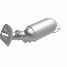 Load image into Gallery viewer, MagnaFlow Exhaust Products 22-009 OEM Grade Manifold Catalytic Converter for Select Lexus RX350, Lexus RX350L, Toyota Highlander, Toyota Sienna