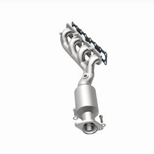 Load image into Gallery viewer, MagnaFlow Exhaust Products 50380 HM Grade Manifold Catalytic Converter for Select INFINITI QX56, Nissan Armada, Nissan NV2500, Nissan NV3500, Nissan Pathfinder, Nissan Pathfinder Armada, Nissan TITAN