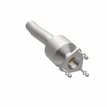 Load image into Gallery viewer, MagnaFlow Exhaust Products 21-538 OEM Grade Direct-Fit Catalytic Converter for Select Land Rover LR2, Land Rover Range Rover Evoque
