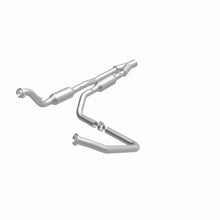 Load image into Gallery viewer, MagnaFlow Exhaust Products 5451358 California CARB Direct-Fit Catalytic Converter for Select Dodge Ram 2500, Dodge Ram