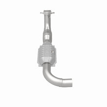 Load image into Gallery viewer, MagnaFlow Exhaust Products 93625 HM Grade Direct-Fit Catalytic Converter for Select Ford Expedition