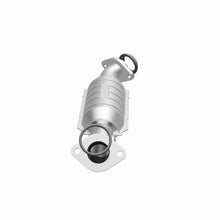 Load image into Gallery viewer, MagnaFlow Exhaust Products 5461884 California CARB Direct-Fit Catalytic Converter for Select Cadillac CTS