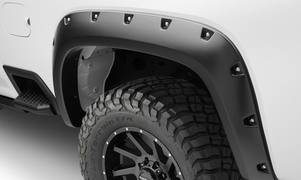 Bushwacker 40982-02 Fender Flares Pocket Style 4Pc for Select Chevrolet Silverado HD, Chevrolet Silverado HD