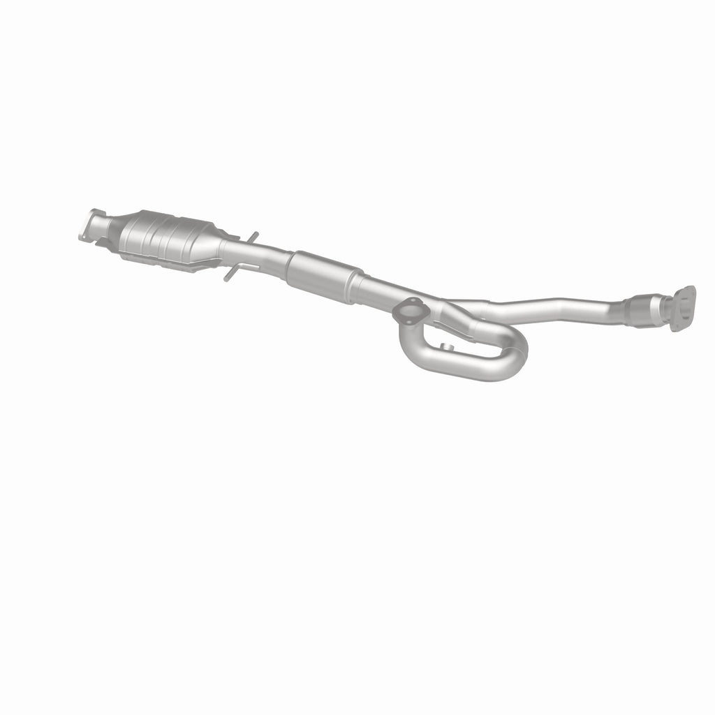 MagnaFlow Exhaust Products 52000 OEM Grade Direct-Fit Catalytic Converter for Select Buick LaCrosse