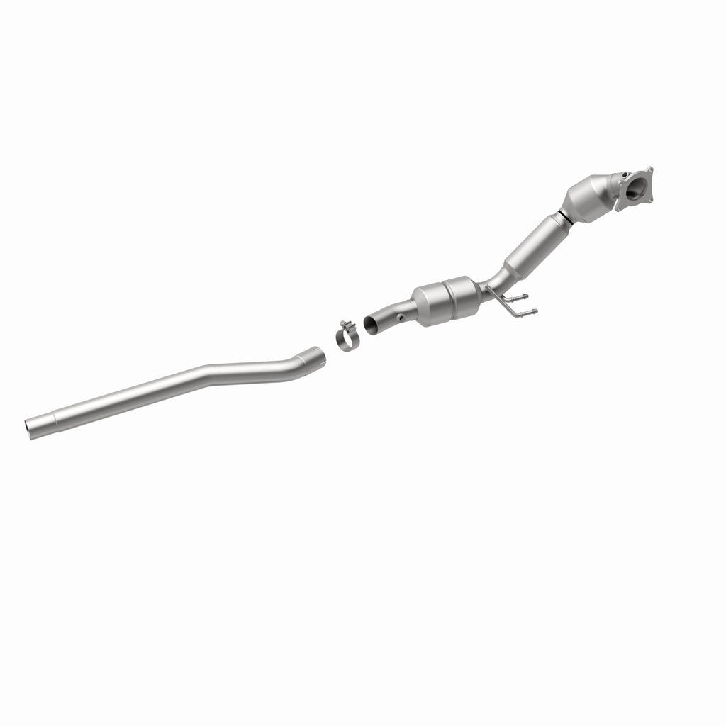 MagnaFlow Exhaust Products 51361 OEM Grade Direct-Fit Catalytic Converter for Select Volkswagen Passat