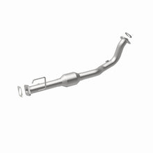 Load image into Gallery viewer, MagnaFlow Exhaust Products 49431 OEM Grade Direct-Fit Catalytic Converter for Select Honda Passport, Isuzu Amigo, Isuzu Rodeo, Isuzu Rodeo Sport