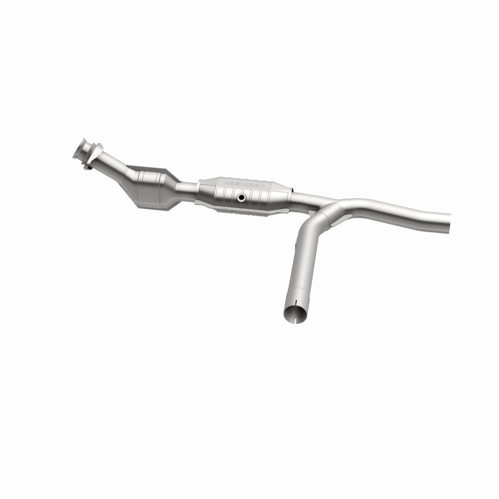 MagnaFlow Exhaust Products 51301 OEM Grade Direct-Fit Catalytic Converter for Select Ford F-150, Ford F-150 Heritage