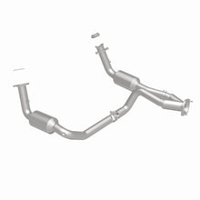 Load image into Gallery viewer, MagnaFlow Exhaust Products 4651097 California CARB Direct-Fit Catalytic Converter for Select Cadillac Escalade, Chevrolet Avalanche 1500, Chevrolet Silverado 1500, Chevrolet Suburban 1500, Chevrolet Tahoe, GMC Sierra 1500, GMC Yukon, GMC Yukon XL