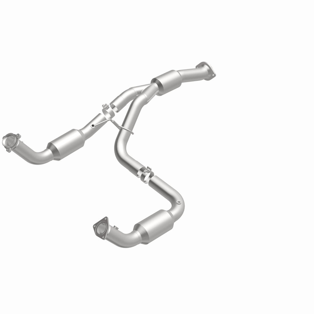 MagnaFlow Exhaust Products 5582812 California CARB Direct-Fit Catalytic Converter for Select Chevrolet Silverado HD, Chevrolet Silverado HD, GMC Sierra HD, GMC Sierra HD