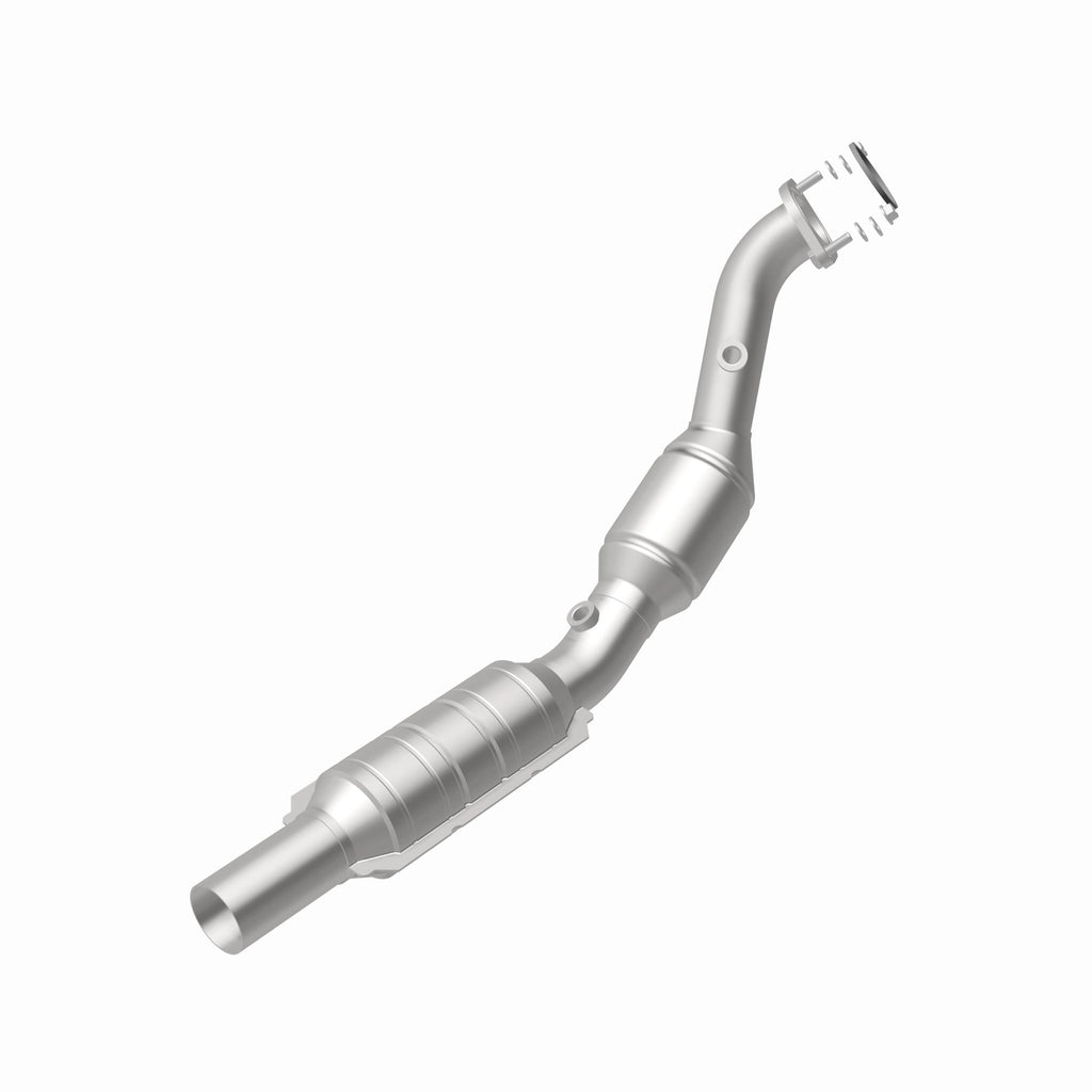 MagnaFlow Exhaust Products 51673 OEM Grade Direct-Fit Catalytic Converter for Select Chevrolet Camaro