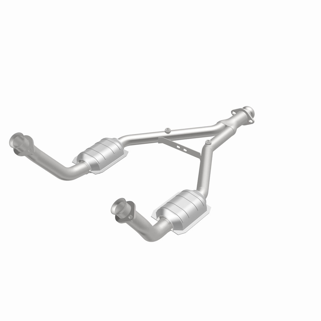 MagnaFlow Exhaust Products 23340 Standard Grade Direct-Fit Catalytic Converter for Select Ford Mustang