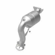 Load image into Gallery viewer, MagnaFlow Exhaust Products 49136 OEM Grade Direct-Fit Catalytic Converter for Select Audi A4 Quattro, Audi A5 Quattro, Audi A6 Quattro, Audi A7 Quattro, Audi A8 Quattro, Audi Q5, Audi S4, Audi S5, Audi SQ5