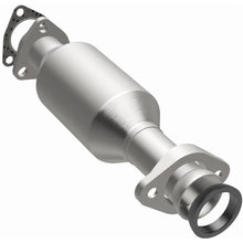 Load image into Gallery viewer, MagnaFlow Exhaust Products 3322635 California CARB Direct-Fit Catalytic Converter for Select Acura Integra, Honda CRX, Honda Civic