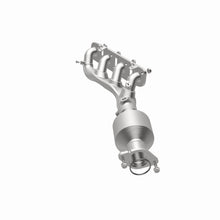 Load image into Gallery viewer, MagnaFlow Exhaust Products 290034 OEM Grade Manifold Catalytic Converter for Select INFINITI QX80, Nissan Armada, Nissan NV2500, Nissan NV3500, Nissan TITAN, Nissan TITAN XD