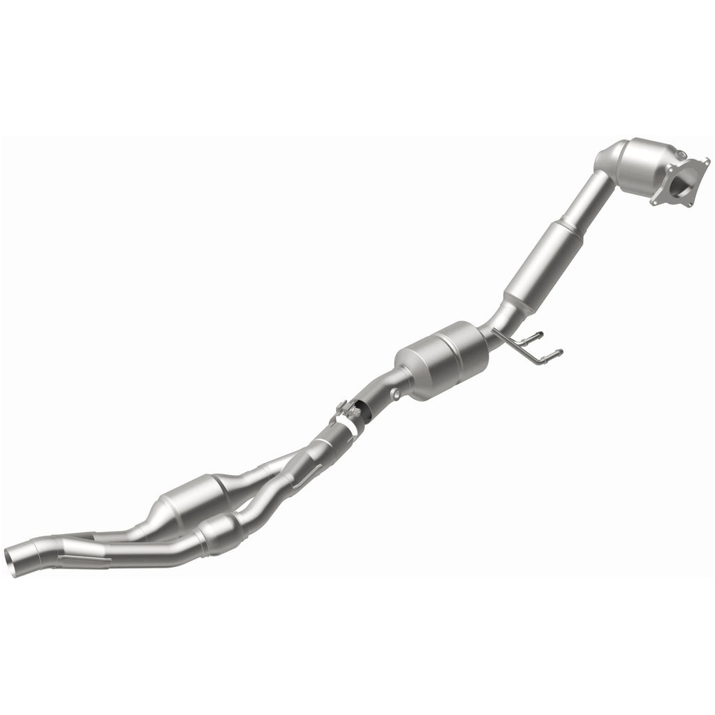 MagnaFlow Exhaust Products 551715 California CARB Direct-Fit Catalytic Converter for Select Audi TT, Audi TT Quattro