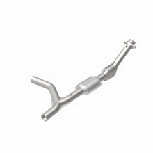 Load image into Gallery viewer, MagnaFlow Exhaust Products 23133 HM Grade Direct-Fit Catalytic Converter for Select Ford E-150, Ford E-150 Club Wagon, Ford E-150 Econoline, Ford E-150 Econoline Club Wagon, Ford E-250
