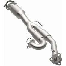 Load image into Gallery viewer, MagnaFlow Exhaust Products 557710 California CARB Direct-Fit Catalytic Converter for Select Nissan Maxima