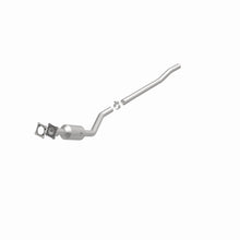 Load image into Gallery viewer, MagnaFlow Exhaust Products 4451201 California CARB Direct-Fit Catalytic Converter for Select Chrysler Voyager, Dodge Caravan