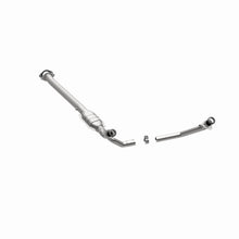 Load image into Gallery viewer, MagnaFlow Exhaust Products 51350 OEM Grade Direct-Fit Catalytic Converter for Select Chevrolet Express 1500, Chevrolet Express 2500, GMC Savana 1500, GMC Savana