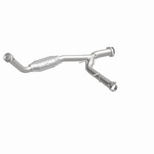 Load image into Gallery viewer, MagnaFlow Exhaust Products 93125 HM Grade Direct-Fit Catalytic Converter for Select Ford Expedition