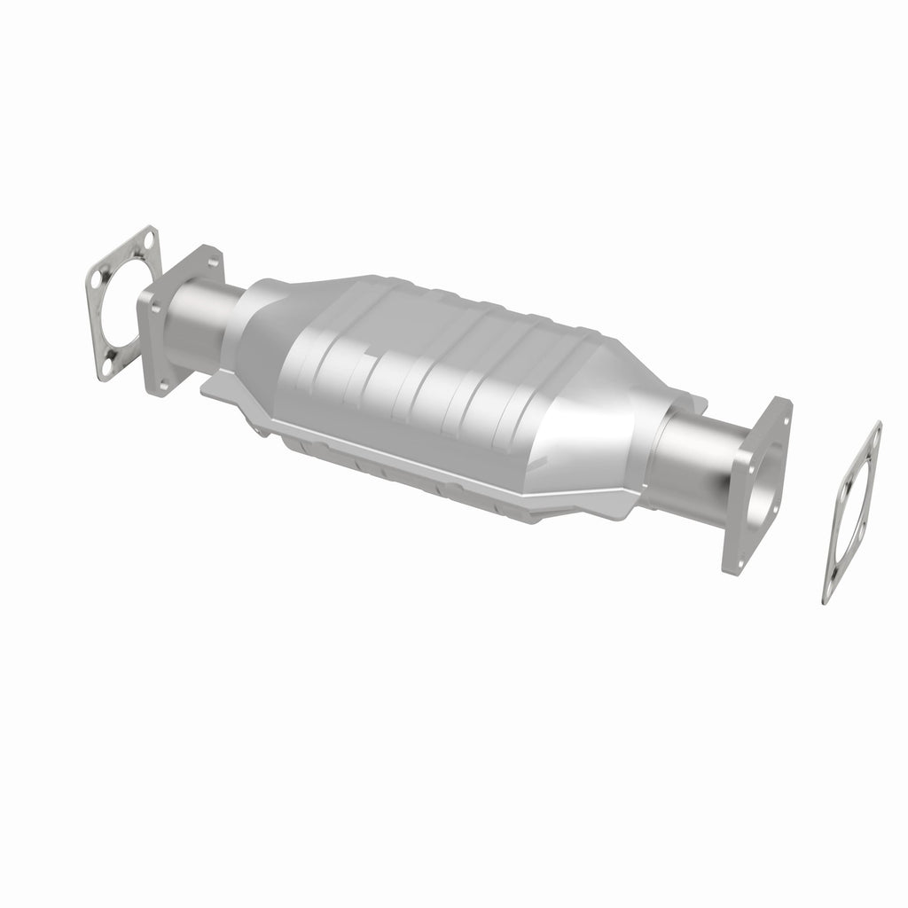MagnaFlow Exhaust Products 23652 Standard Grade Direct-Fit Catalytic Converter for Select Chevrolet LUV, Isuzu Amigo, Isuzu Impulse, Isuzu Pickup, Isuzu Rodeo, Isuzu Trooper