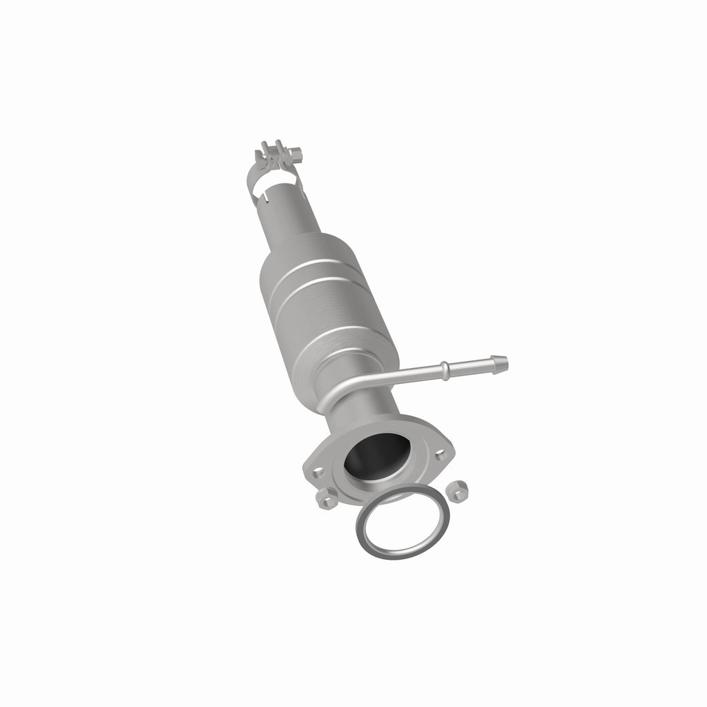MagnaFlow Exhaust Products 52207 OEM Grade Direct-Fit Catalytic Converter for Select Toyota Highlander