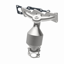Load image into Gallery viewer, MagnaFlow Exhaust Products 51201 OEM Grade Manifold Catalytic Converter for Select Hyundai Santa Fe, Hyundai Veracruz