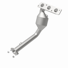 Load image into Gallery viewer, MagnaFlow Exhaust Products 51883 OEM Grade Manifold Catalytic Converter for Select Land Rover Freelander